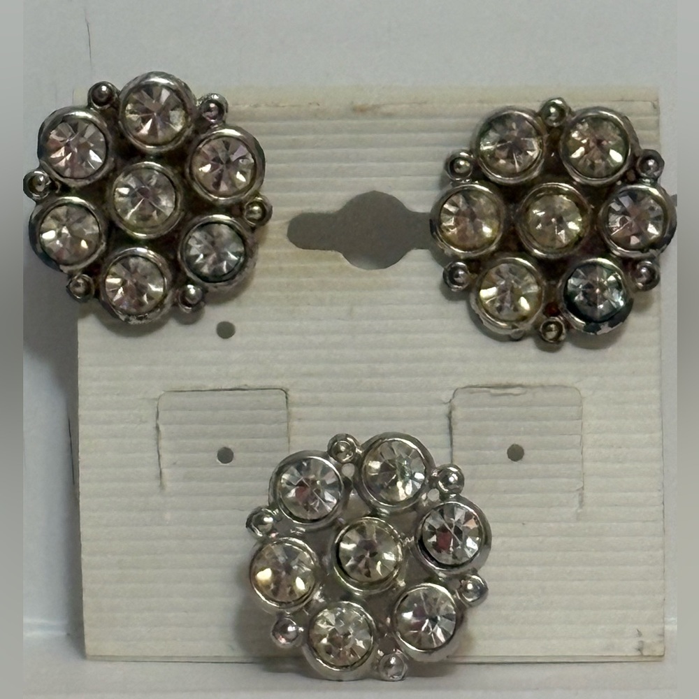 Vintage Clear Rhinestone Cluster Screw-Back Earrings & Pin Set Silver-Tone Metal